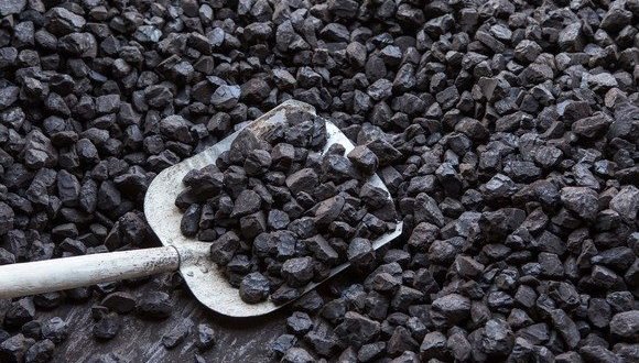 How to Select the Right Coal for Sale in Poole for Your Heating Needs