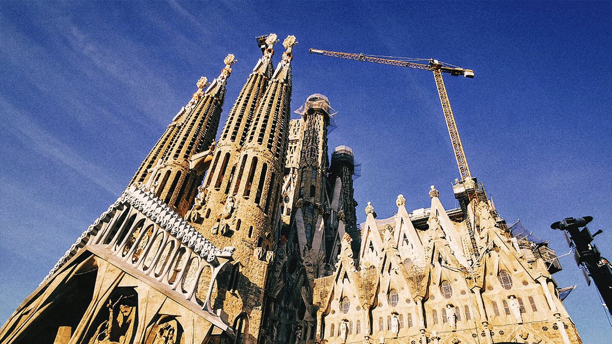 Top 20 Things to See in Barcelona